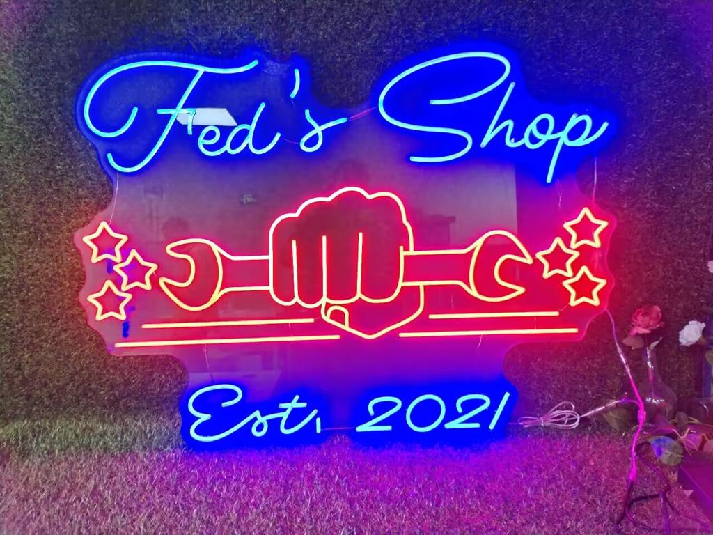 Personalized Cursive LED Neon Garage Sign w/ Logo – Vibe Neon Signs